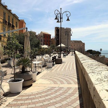 Ocean Flat Apartment Cagliari Bagian luar foto